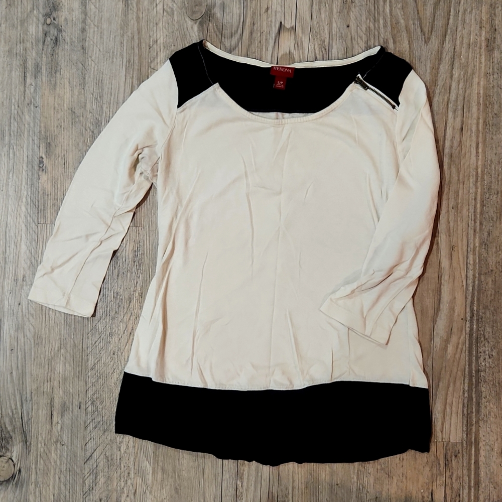 Cream 3/4 sleeve blouse